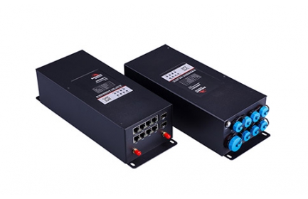 BMG8200網(wǎng)關，是佰馬科技專為智慧路燈桿、智能燈桿、5G路燈桿、多功能桿等場景應用而研發(fā)的智能網(wǎng)關，配置7路LAN口、1路WAN口、4路POE供電、2路千兆光口等，具有強大的供電能力、設備接入能力、通信協(xié)議轉(zhuǎn)換、運算處理能力、聯(lián)動控制能力。