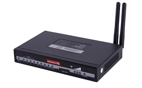 佰馬BMR400工業(yè)級4G路由器，是連鎖店分支機(jī)構(gòu)組網(wǎng)利器。集成4G//WiFi/有線等通信方式，支持?jǐn)z像頭、掃碼槍、電子大屏、收銀機(jī)等設(shè)備匯聚接入，方便集團(tuán)總部高效管控遍布全國的連鎖店。包括自助設(shè)備管理、收銀管理、視頻監(jiān)控、WIFI覆蓋、廣告屏內(nèi)容推送等。