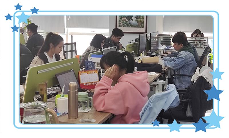 市場部女員工.jpg
